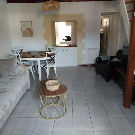 בית נופש Maisonette Syl' -vie *