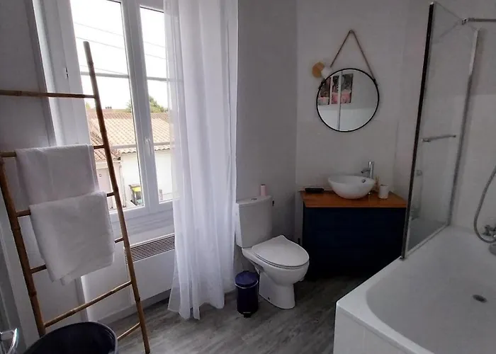 Maisonette Syl' -vie بيت للعطل *