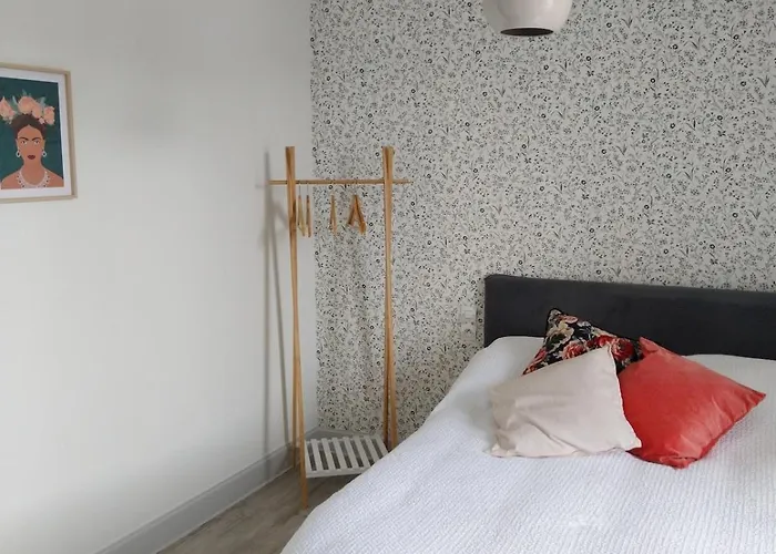 Maisonette Syl' -vie بيت للعطل